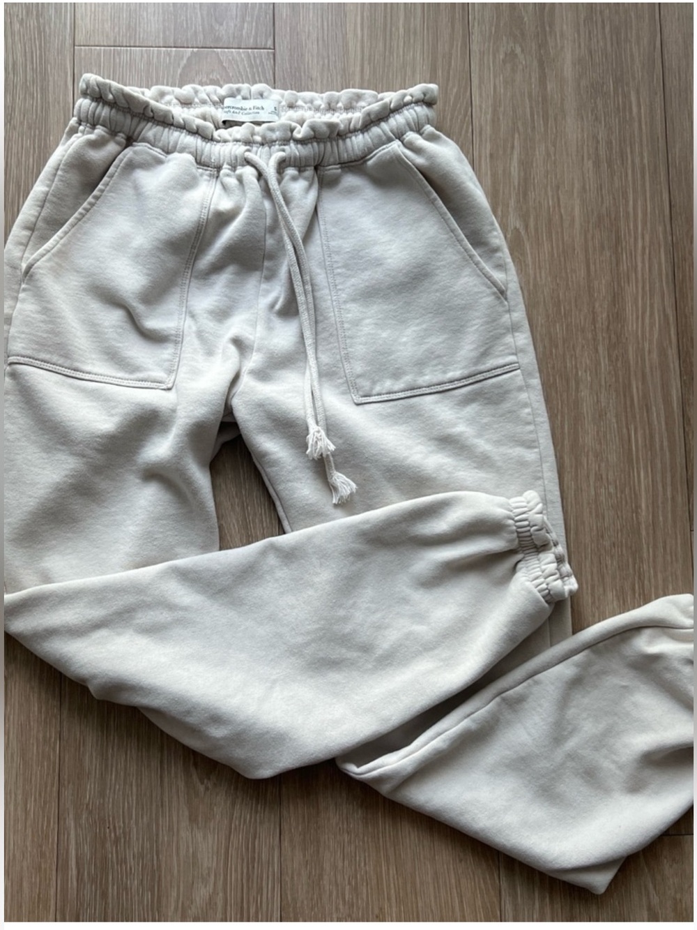 Abercrombie & Fitch Cream Drawstring Jogger Sweatpants